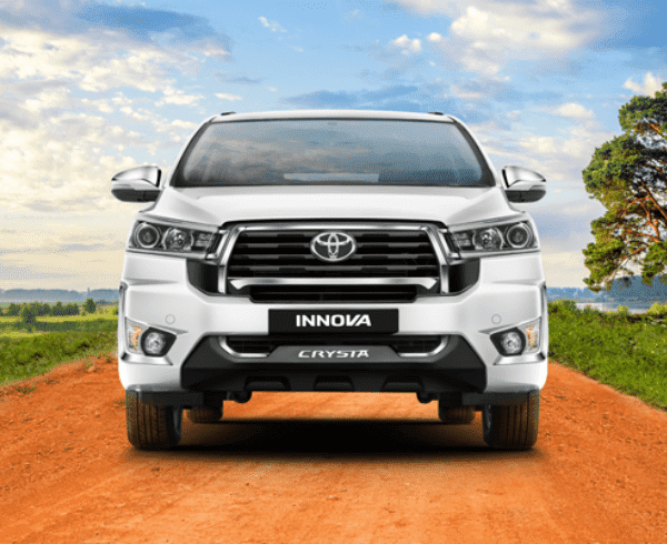 innova-crysta-rental